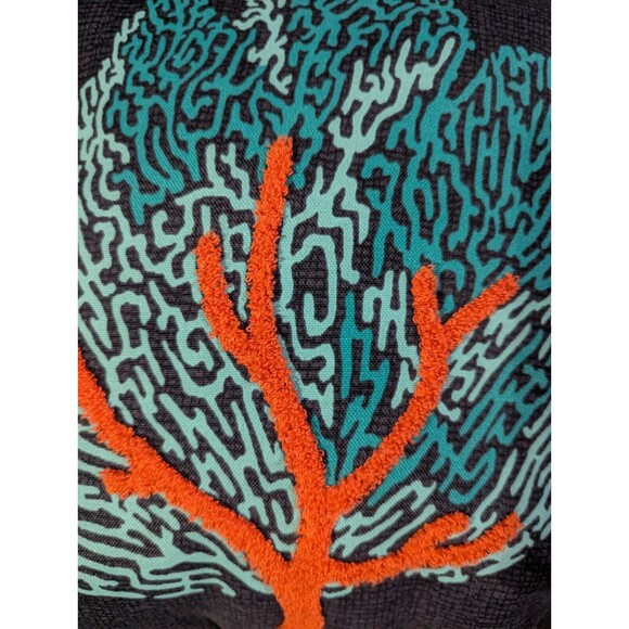 2 x Allen + Roth CORAL Beach Pattern Indoor Outdoor Throw Pillow 15 x 15 - Picture 4 of 5